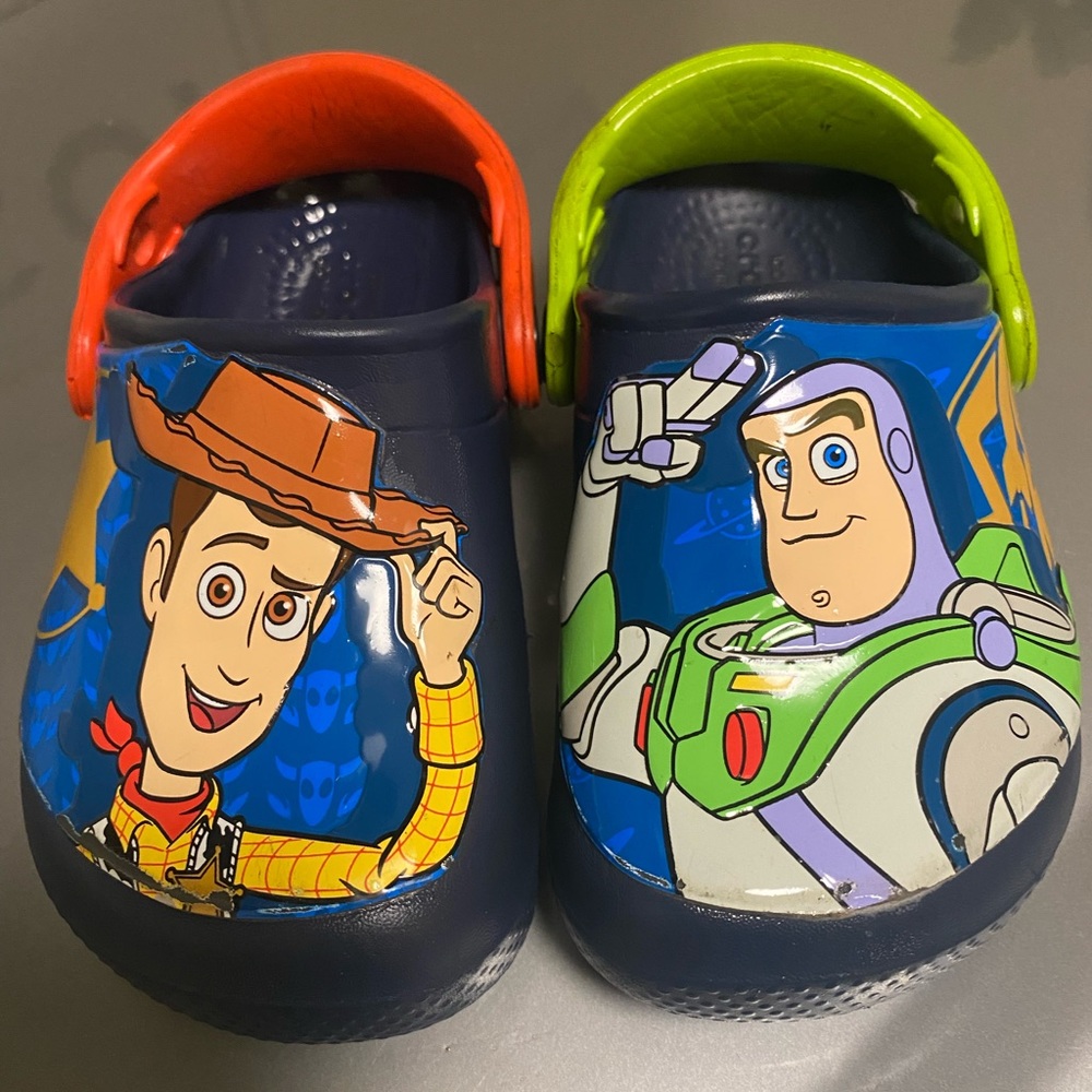 Toddler boys Toy Story Crocs size 8